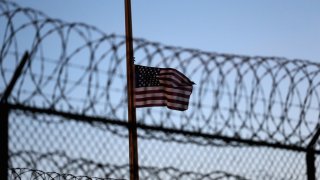 171014037JR00052_GUANTANAMO