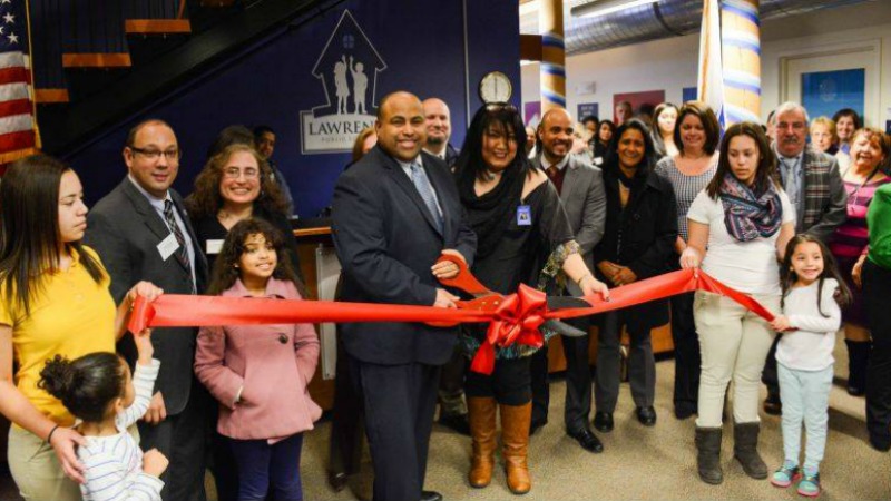 TLMD-Lawrence-centro-de-recursos-escuelas-publicas