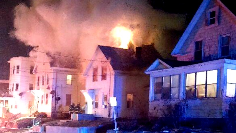 TLMD-Lawrence-incendio-prosprect-street-foto-lawrence-police