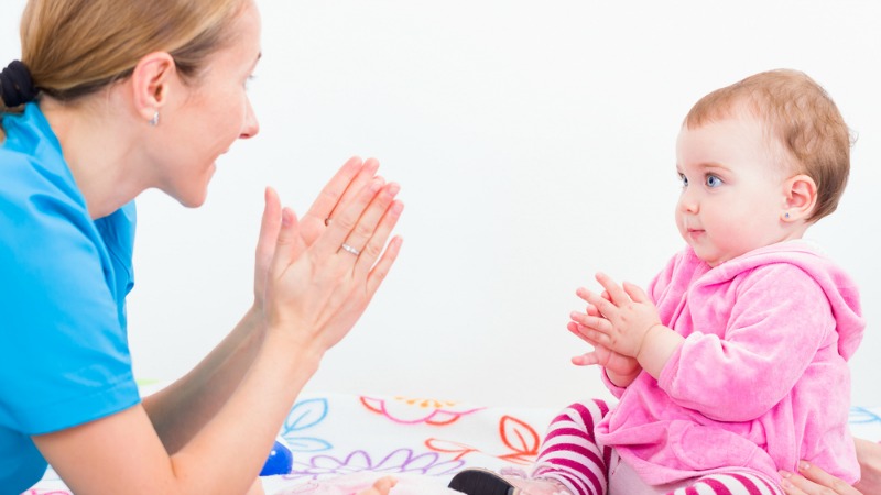 TLMD-babysitter-ninera-shutterstock_255895576