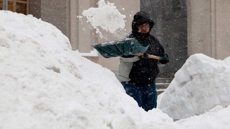 TLMD-boston-nieve-palear-nevada-febrero-2015--tormenta-invernal-getty-images-463083588