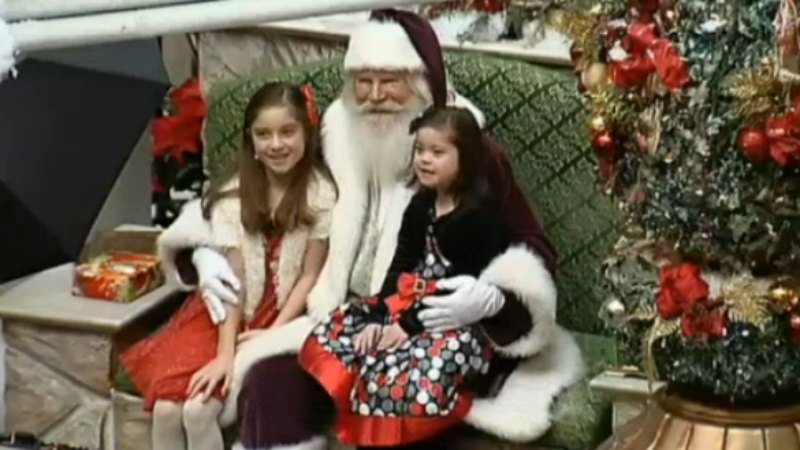 TLMD-caring-santa-simon-mall-special-needs