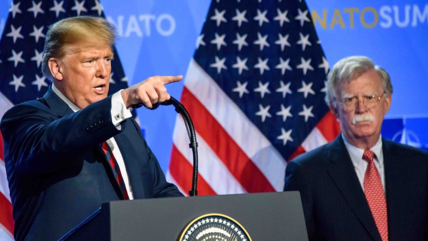 bolton-trump-otan-2018-shutterstock_1161356524