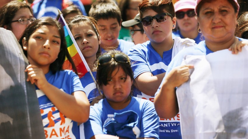 Dreamers a la espera de permisos de trabajo.