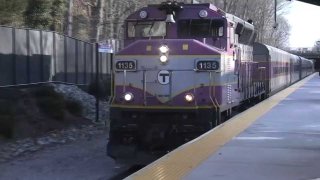 mbta commuter rail train generic 102119