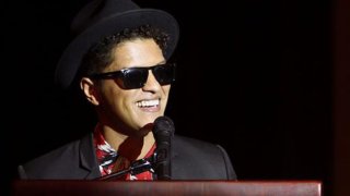 tlmd_bruno_mars_al_festival_dominicano_de_presidente_st