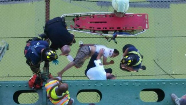 tlmd_chelsea_fire_rescue_on_tobin_bridge