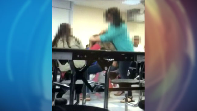 tlmd_estudiante_golpeada_mississippi