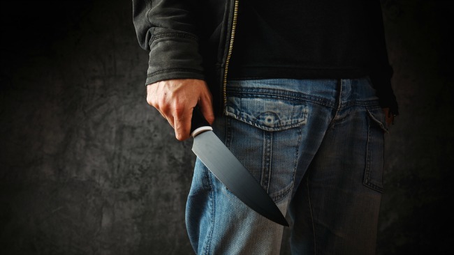 tlmd_knife_cuchillo_generic_shutterstock_200082941