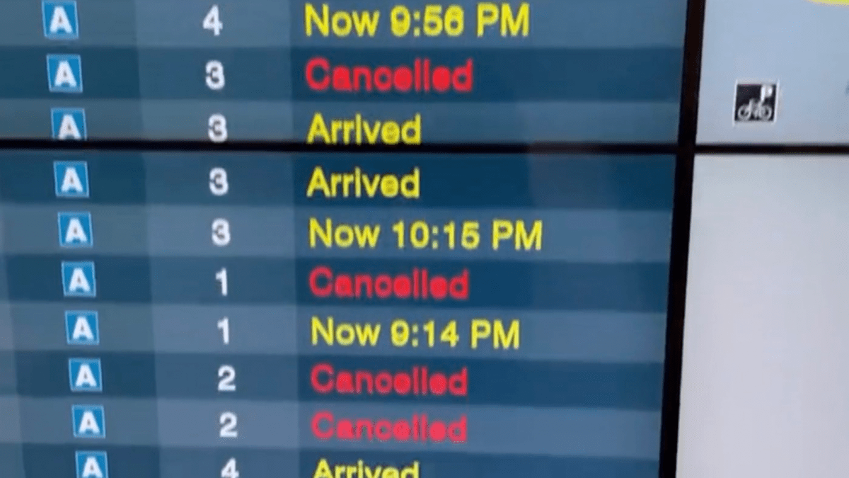 Logan Airport Breaking News Today Flight Cancellations, Delays