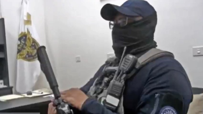 Agentes de élite especializados en terrorismo infiltran corporaciones policiales