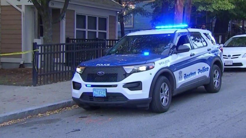 Comunidad reacciona al asesinato a tiros de estudiante de escuelas públicas de Boston