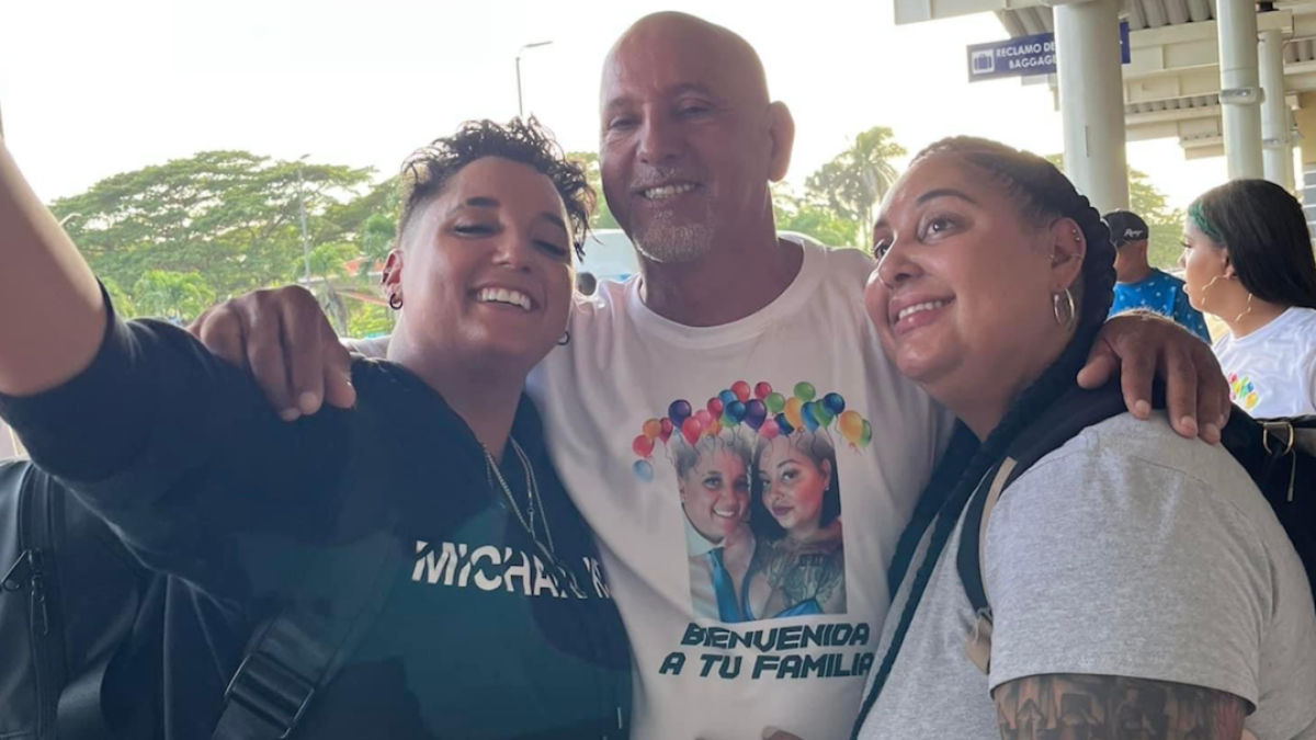 New Haven Connecticut dos amigas descubren que son hermanas dominicanas  Julia Tinetti Cassandra Madison – Telemundo Nueva Inglaterra