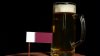 Bares de Catar se llenan en medio de los límites de alcohol durante la Copa Mundial