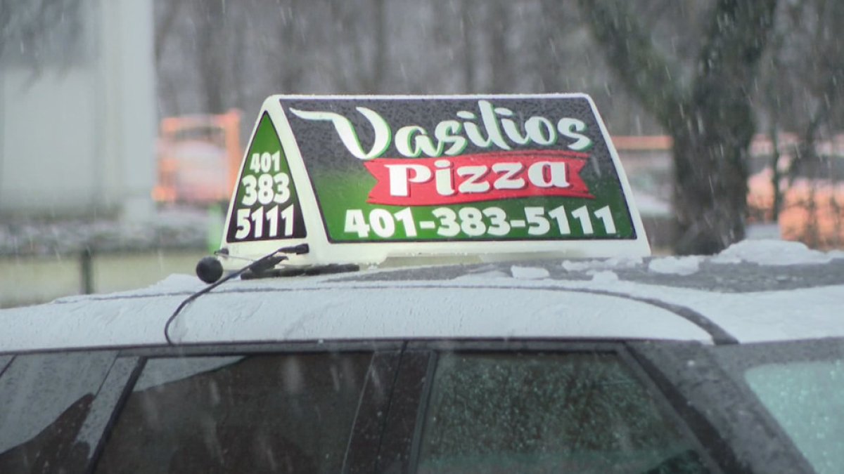 Asaltan a punta de pistola a repartidor de pizzas de Providence - Telemundo Nueva Inglaterra