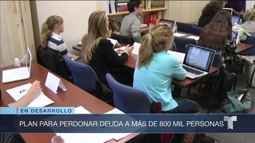 EEUU perdonará préstamos estudiantiles a más de 800,000 personas