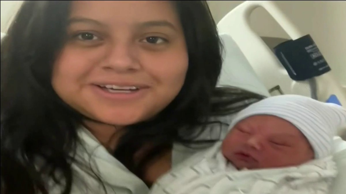Meganoticias - ¡Nació sanita! 🥰 Una joven madre de 21 años en la ciudad de  Aston, Inglaterra, dio a luz a una bebé de seis kilos el pasado 16 de  abril. Según
