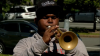 Joven trompetista boricua lucha por continuar su sueño en Boston tras ganar beca de Berklee