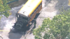 Autobús escolar se prende en llamas en Hyde Park