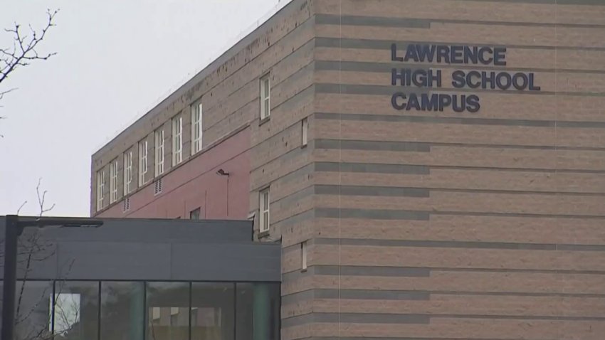 Estudiantes consternados por presunta agresión sexual de entrenador hacia una menor