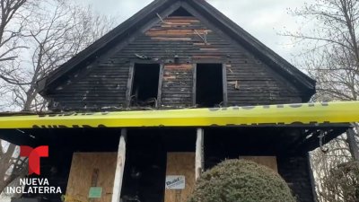 Niña fallece tras incendio en casa de Middleborough