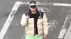 Video capta a peatón con lentes virtuales cruzando la calle; la Policía reacciona