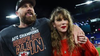 Travis Kelce, novio de Taylor Swift, jugará en el Super Bowl el 11 de febrero en Las Vegas. (Foto de archivo)