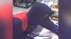 En cámara: Buscan asaltante armado que irrumpió en tienda de conveniencia en Revere