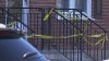 Mujer de East Boston habla tras ser apuñalada, supuestamente por su vecino de 84 años