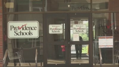 Escuelas públicas de Providence podrían regresar a control local