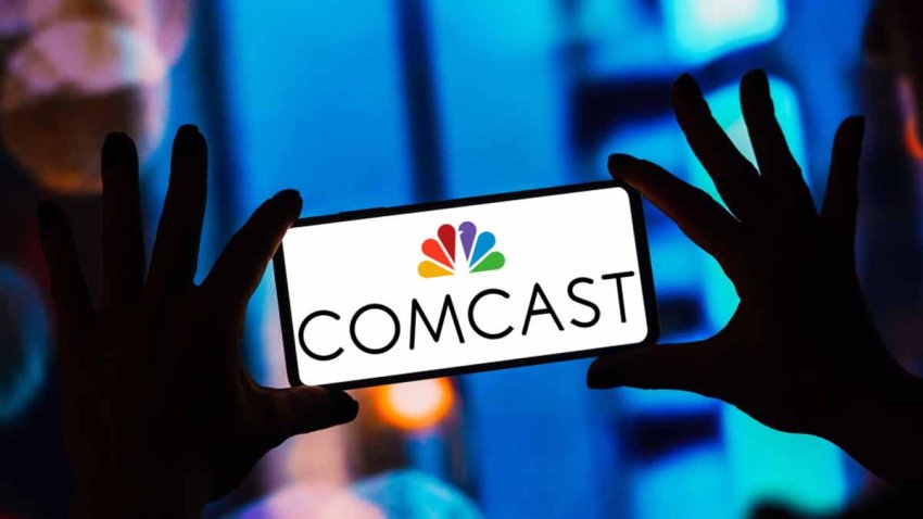 BRAZIL – 2024/04/08: In this photo illustration, the Comcast logo is displayed on a smartphone screen. (Photo Illustration by Rafael Henrique/SOPA Images/LightRocket via Getty Images)