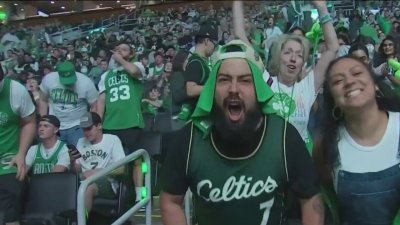 Fanáticos de Los Celtics celebran triunfo del Juego 3