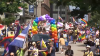 Celebración y protestas durante desfile y festival Boston Pride for the People