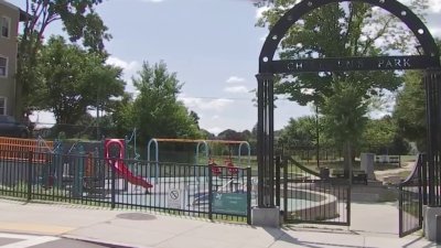 Niños robados a punta de pistola en un parque infantil en Boston