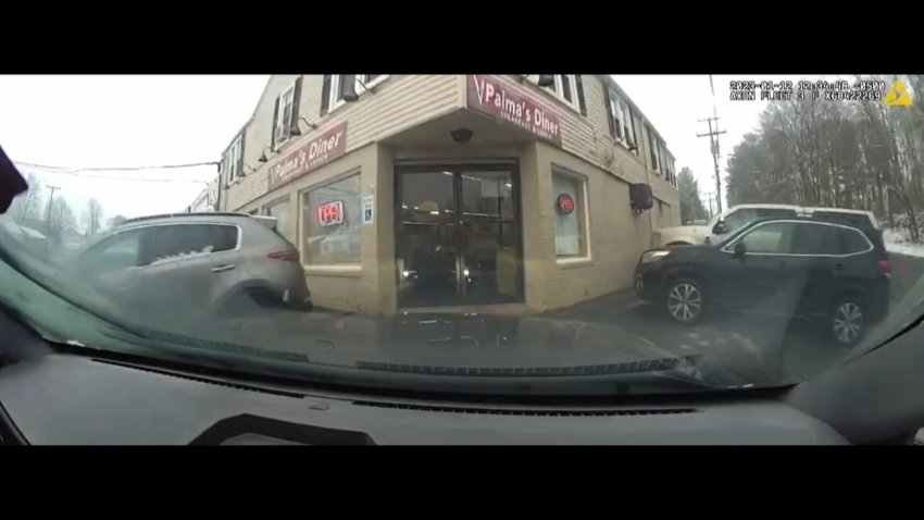 Video policial muestra aparatoso accidente de un coche patrulla robado de la policía de Bristol