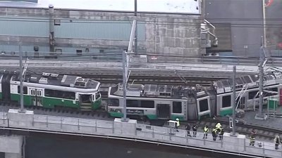 Se descarrila tren de la línea verde en Cambridge