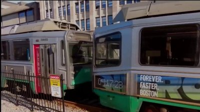 Cuatro empleados despedidos de la MBTA