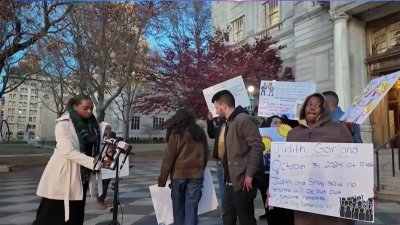 Inquilinos de edificio quemado protestan por desalojo