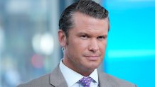 NUEVA YORK, NUEVA YORK - 09 DE AGOSTO: El presentador de Fox Pete Hegseth entrevista al empresario y capitalista de riesgo Peter Thiel durante "FOX & Friends" en Fox News Channel Studios el 09 de agosto de 2019 en la ciudad de Nueva York. (Foto de John Lamparski/Getty Images)