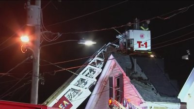 Incendio arropa vivienda en Chelsea