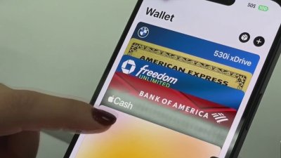 Policía de Boston advierte de fraude bancario a través de robo de celulares