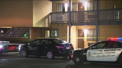 Hombre acusado de asesinar a su padre en Hartford