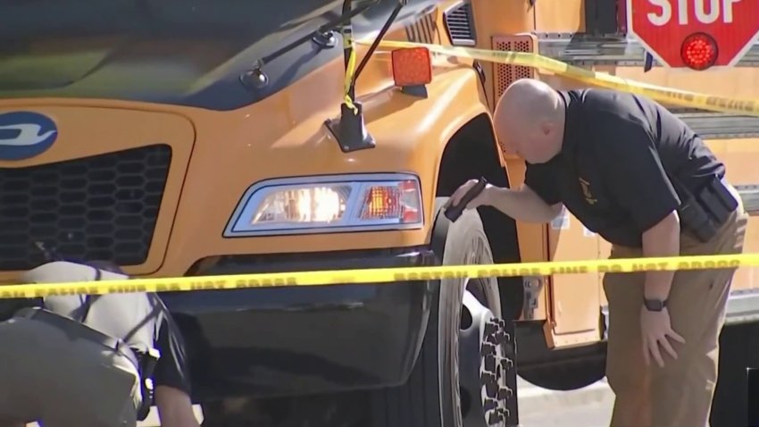 Niño muere atropellado por autobús escolar