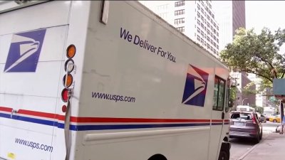 Presunta cooperación del Servicio Postal con ICE
