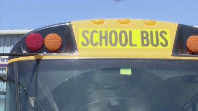 Proponen instalar cámaras de seguridad en buses escolares de New Haven