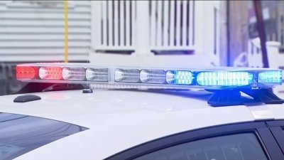Hallan cuerpo de una mujer en un parque