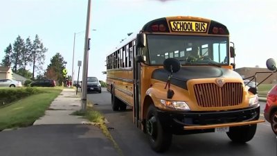 Falta de transporte escolar en Lawrence para el próximo año