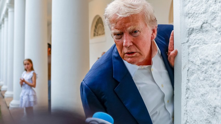 Trump afirma que Epstein se “robó” a mujeres que trabajaban en Mar-a-Lago