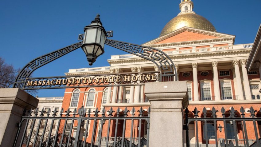 Confidence among businesspeople in the state’s economy has been in "negative" territory for six months, according to the AIM index.