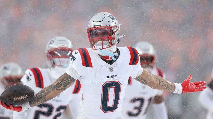 Patriots cornerback Christian Gonzalez